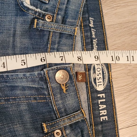 Fossil Jeans Size 26 Flare Low Rise Medium Light Wash Boho Western - Picture 7 of 10